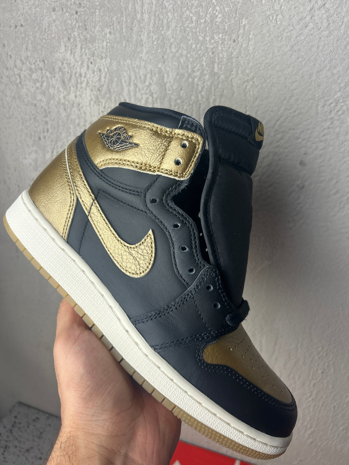 JORDAN 1 HIGH 8.5w