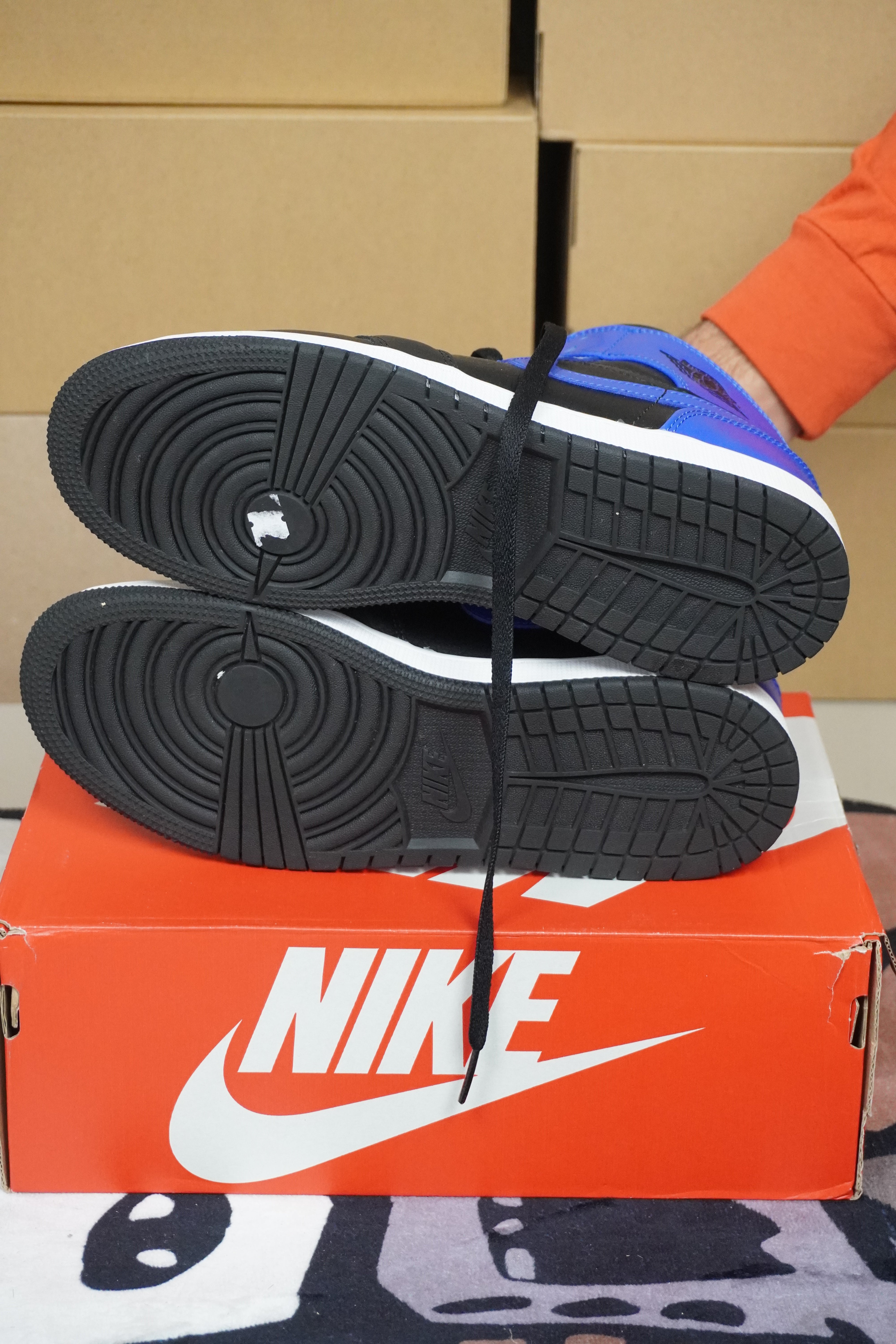 Jordan 1 Mid 'Hyper Royal' GS - Replacement Box - Used